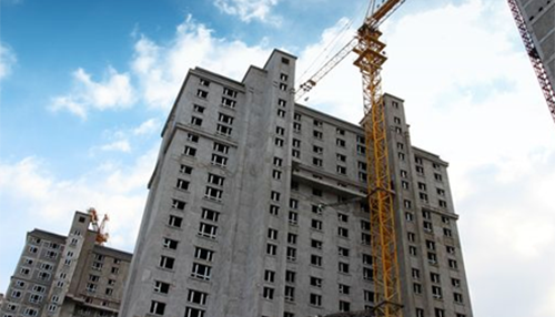 关于建筑工程施工现场塔吊的安全管理分析